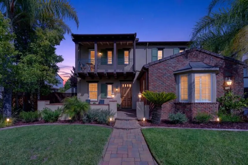 7532 Strath Place Gilroy, CA 95020