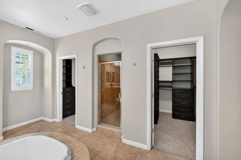 7532 Strath Place Gilroy, CA 95020