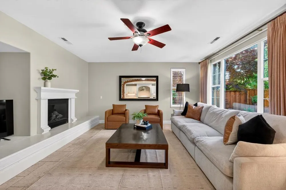7532 Strath Place Gilroy, CA 95020