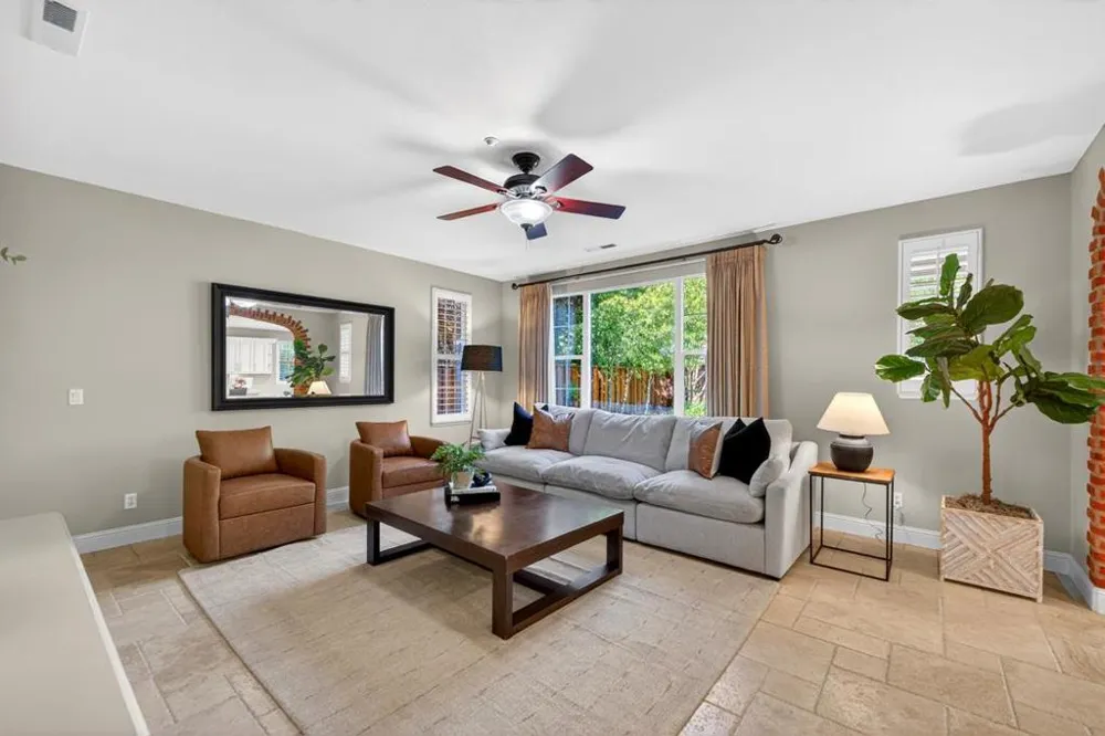 7532 Strath Place Gilroy, CA 95020
