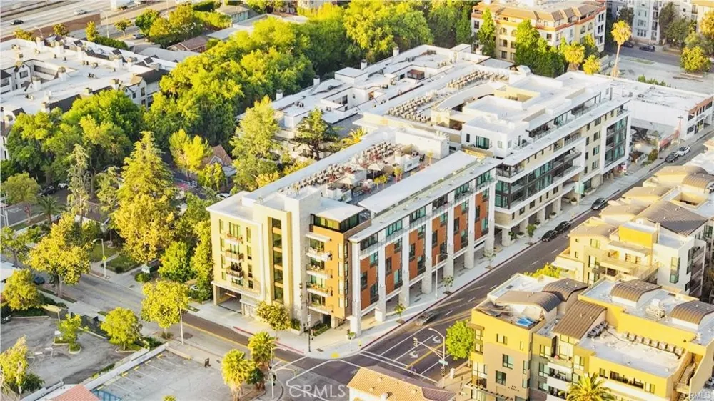 709 E Walnut Street #222 Pasadena, CA 91101