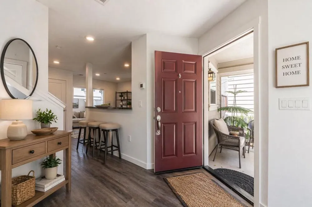 19832 Gabilan View Drive Salinas, CA 93906