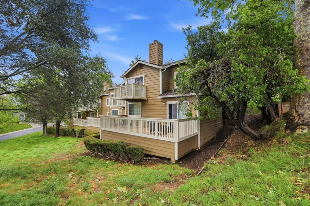 1222 Linder Hill Lane San Jose, CA 95120