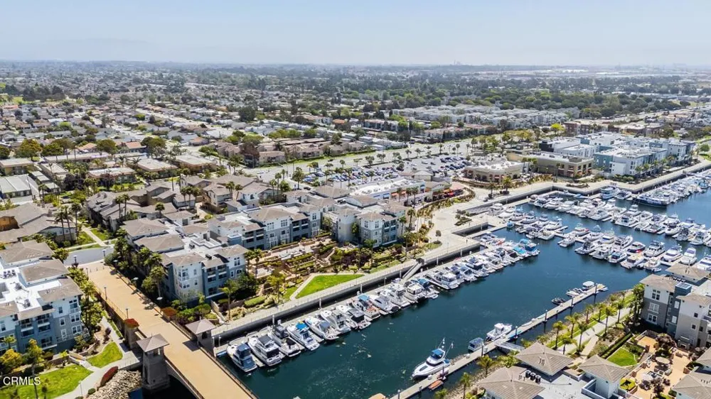1553 Windshore Way Oxnard, CA 93035
