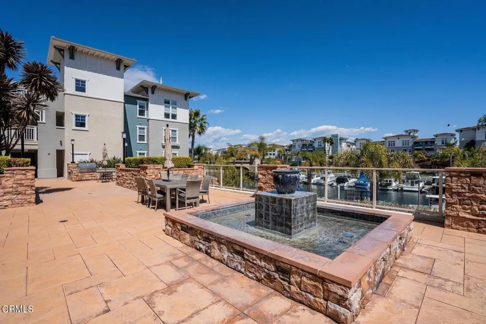 1553 Windshore Way Oxnard, CA 93035