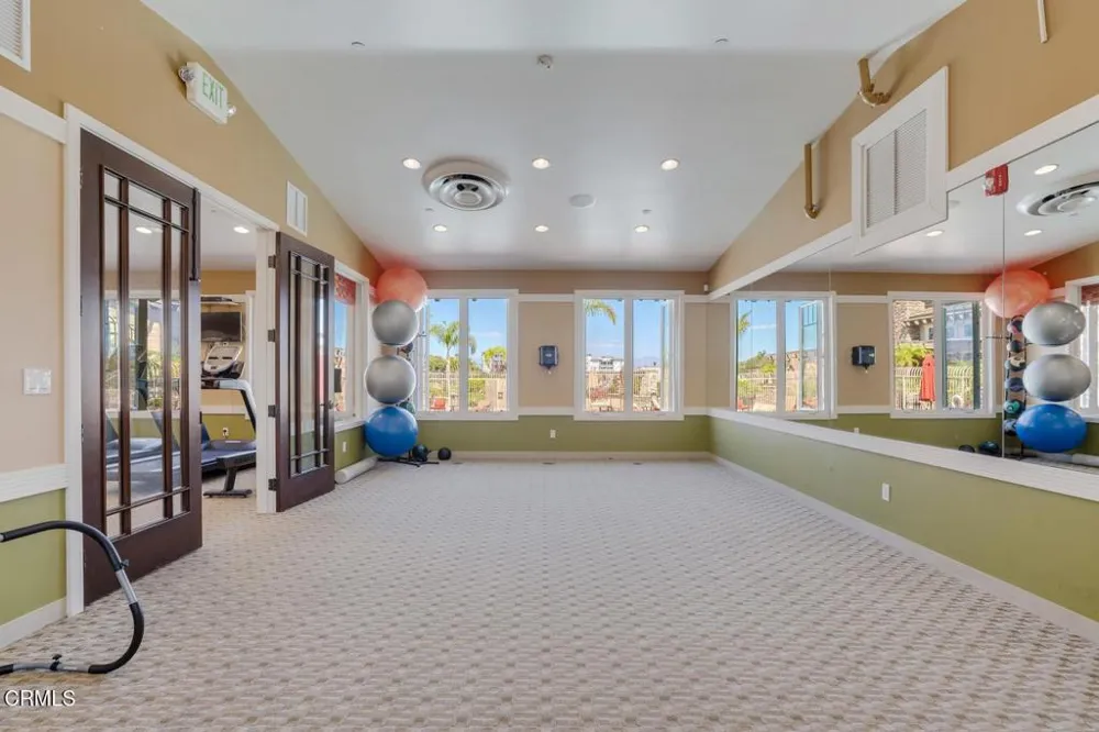 1553 Windshore Way Oxnard, CA 93035