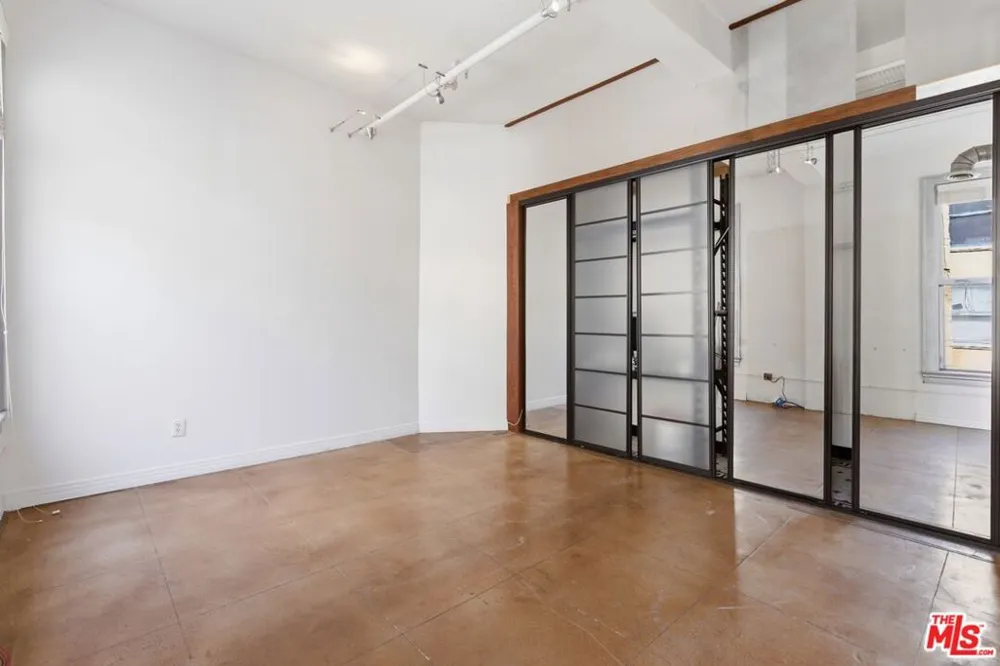108 W 2nd Street #908 Los Angeles, CA 90012