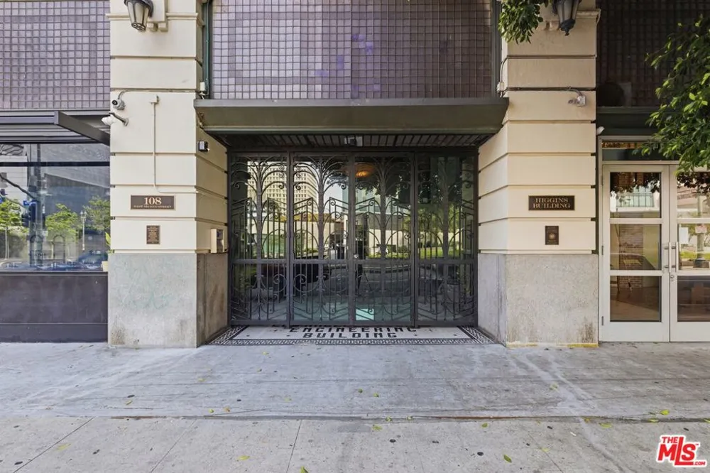 108 W 2nd Street #908 Los Angeles, CA 90012