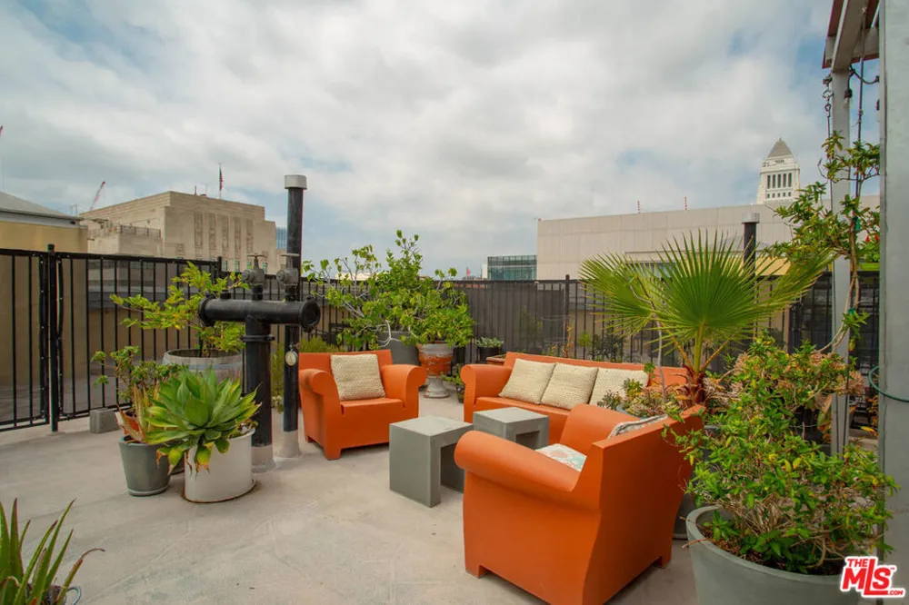 108 W 2nd Street #908 Los Angeles, CA 90012