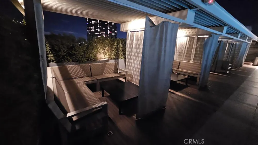 510 S Hewitt Street #515 Los Angeles, CA 90013