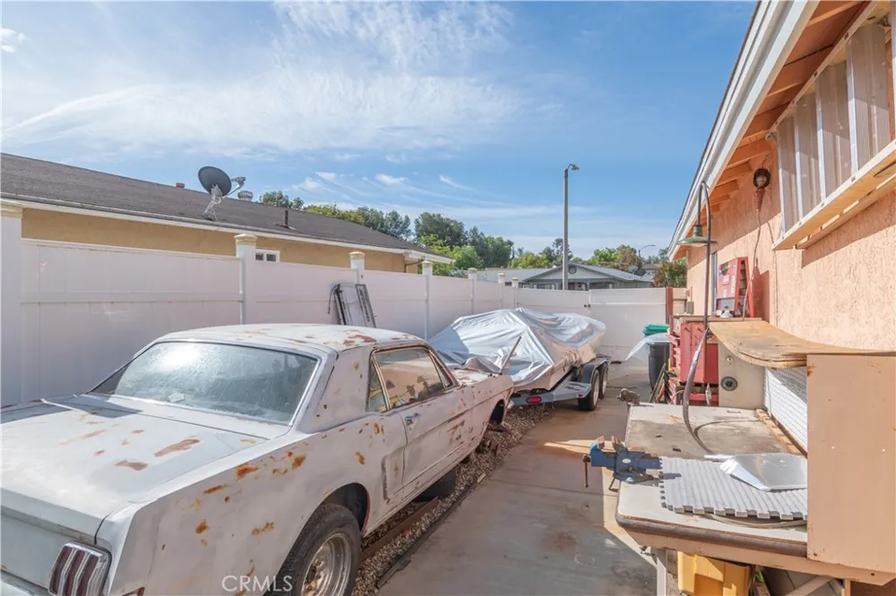 27200 Coronado Menifee, CA 92586