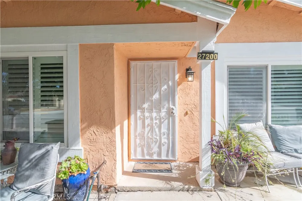 27200 Coronado Menifee, CA 92586