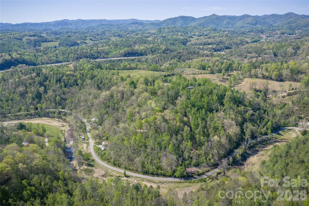 44 Marshbanks Ridge Weaverville, NC 28787