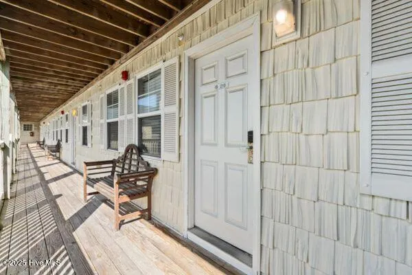 1505 New River Drive #210 Surf City, NC 28445