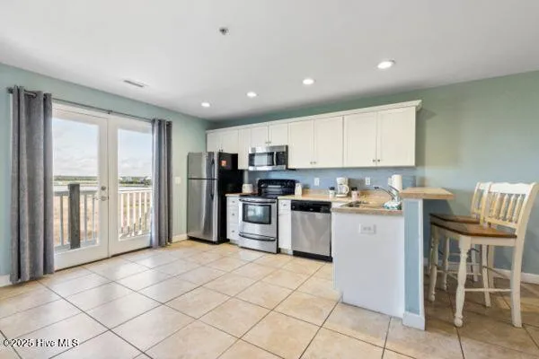 1505 New River Drive #210 Surf City, NC 28445
