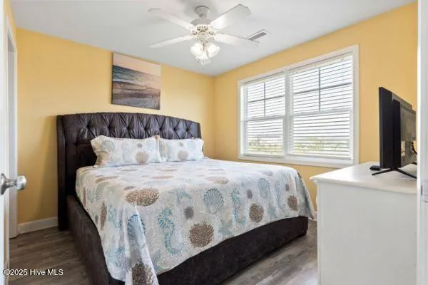 1505 New River Drive #210 Surf City, NC 28445