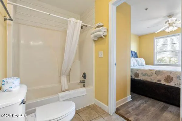 1505 New River Drive #210 Surf City, NC 28445