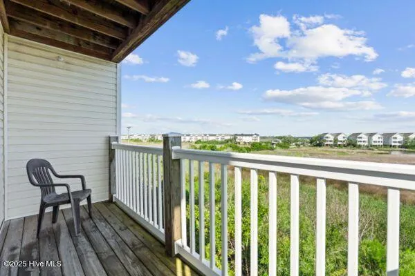 1505 New River Drive #210 Surf City, NC 28445