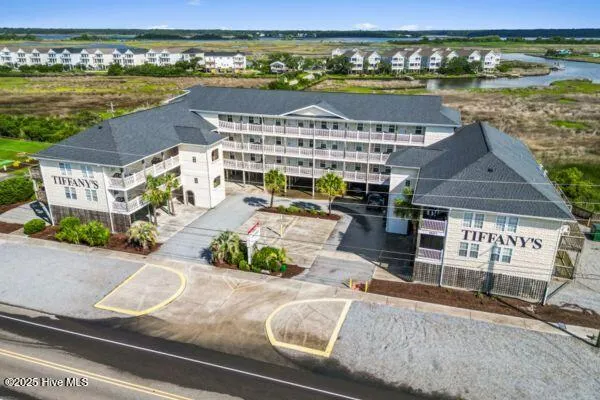 1505 New River Drive #210 Surf City, NC 28445