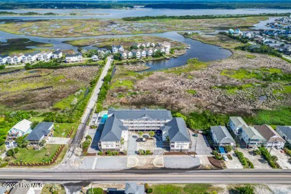 1505 New River Drive #210 Surf City, NC 28445