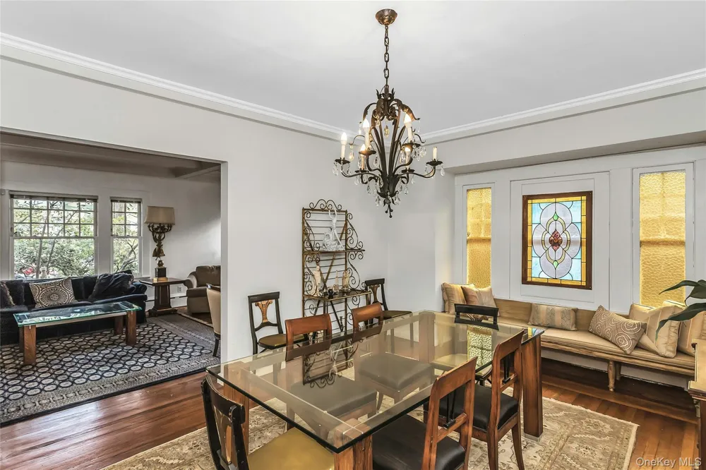 116 82nd Road Kew Gardens, NY 11415