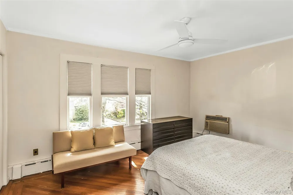 116 82nd Road Kew Gardens, NY 11415