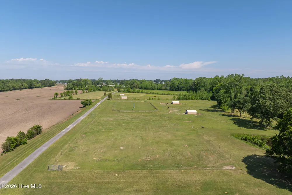 389 Beulaville Highway Richlands, NC 28574