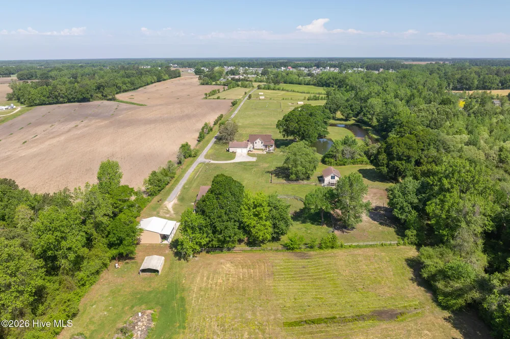 389 Beulaville Highway Richlands, NC 28574