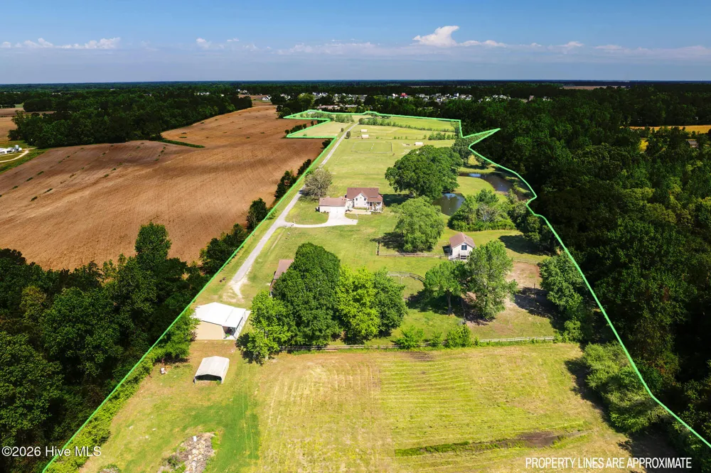 389 Beulaville Highway Richlands, NC 28574