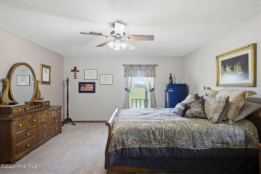 389 Beulaville Highway Richlands, NC 28574