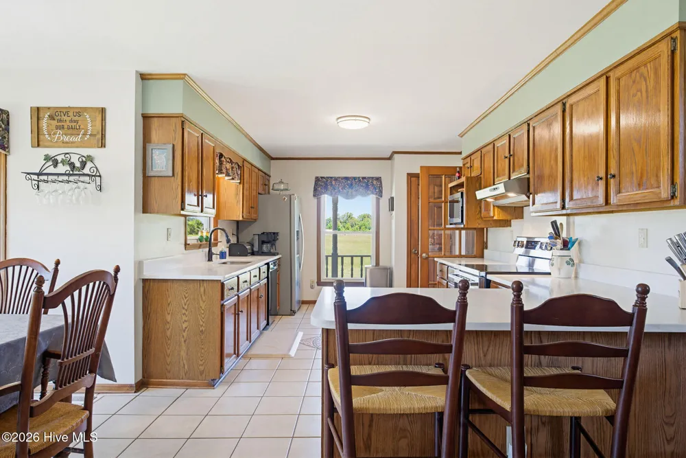 389 Beulaville Highway Richlands, NC 28574