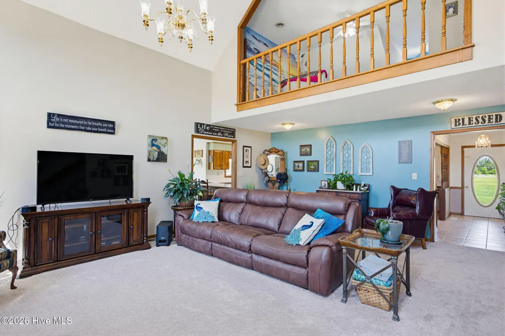 389 Beulaville Highway Richlands, NC 28574