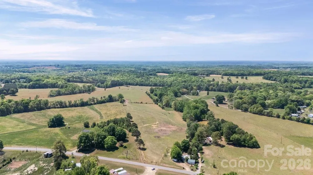 1214 Mount Wesley Church Road Hiddenite, NC 28636