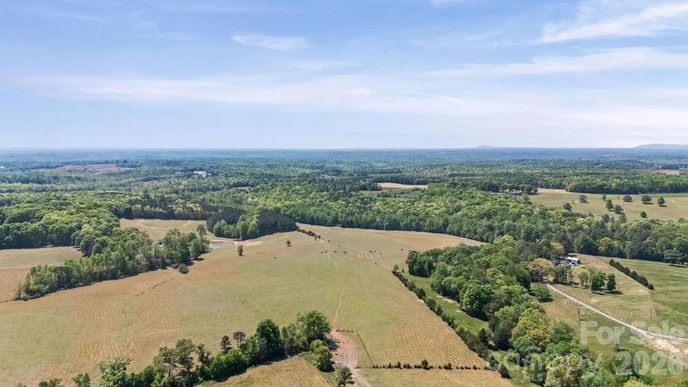 1214 Mount Wesley Church Road Hiddenite, NC 28636