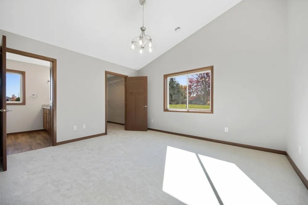 1334 E Aspen Drive Saint Croix Falls, WI 54024