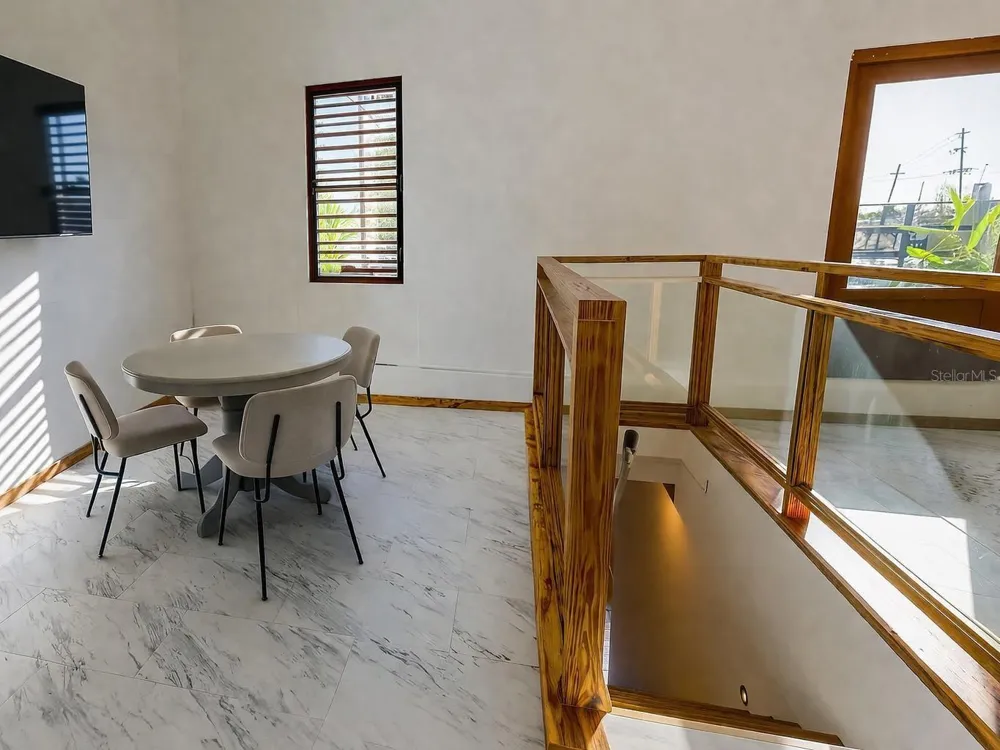 54 CALLE CRUZ #54 San Juan, PR 00901
