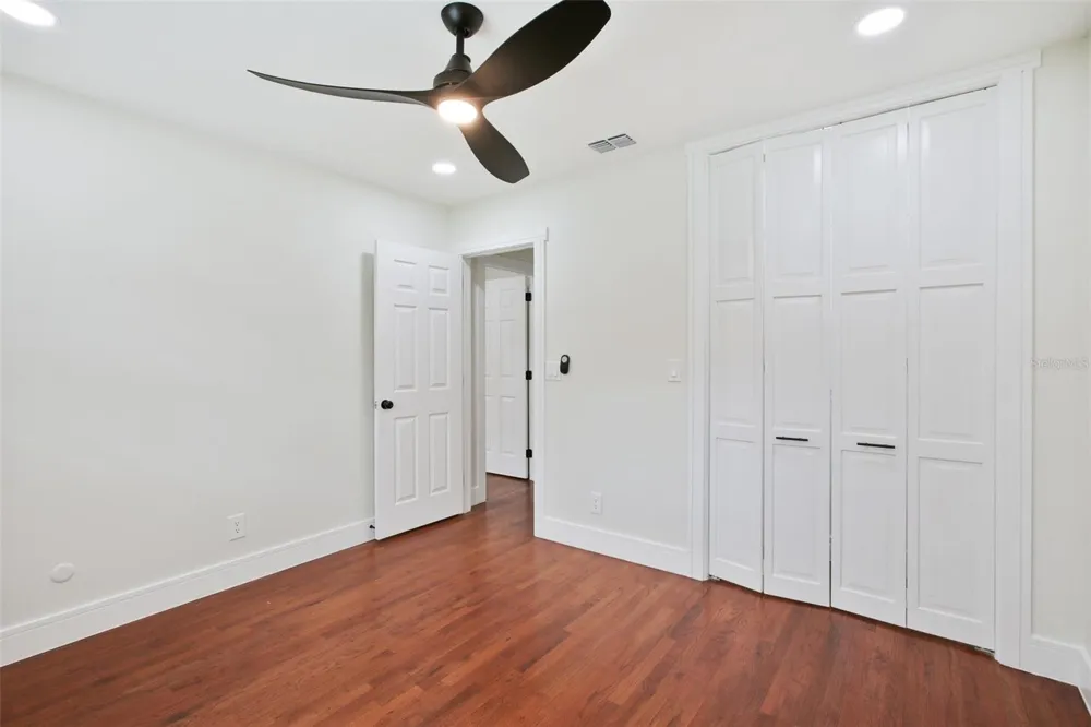 226 WILLOWICK AVENUE Temple Terrace, FL 33617