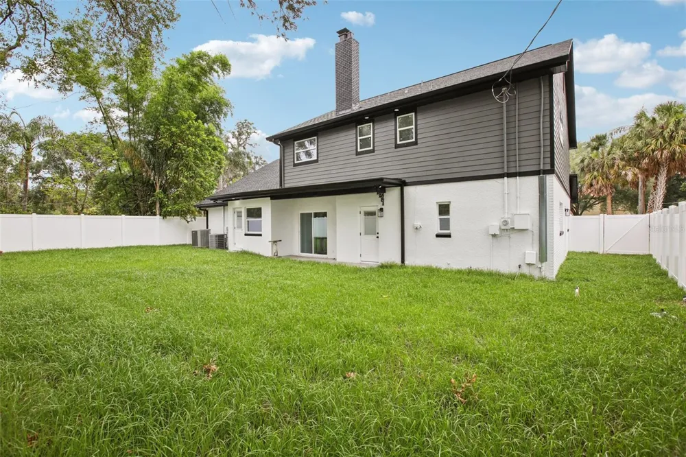 226 WILLOWICK AVENUE Temple Terrace, FL 33617