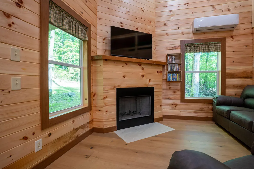 1140 County Road 797 Valley Head, AL 35989