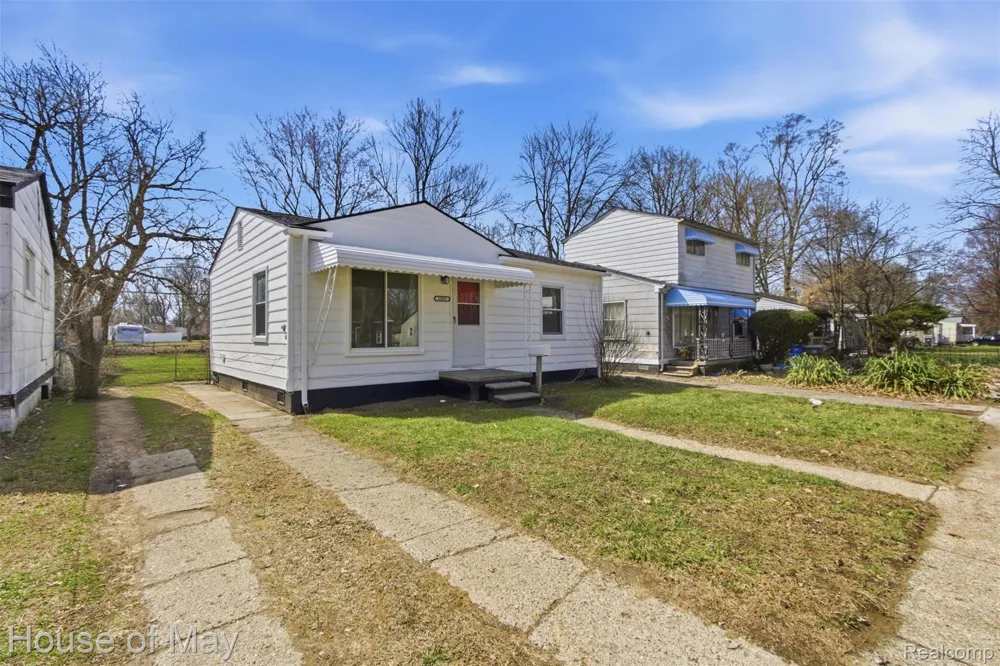 25953 Dartmouth Street Inkster City, MI 48141