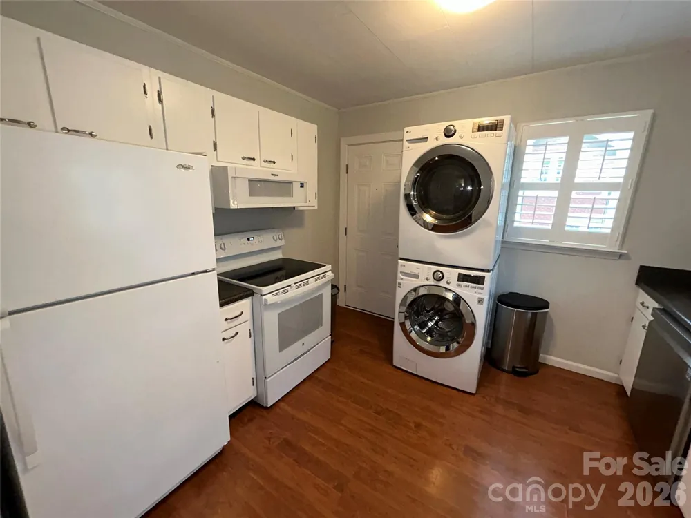 110 9th Street Black Mountain, NC 28711