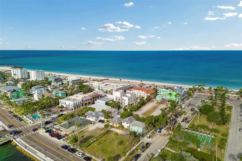 808 PASS A GRILLE WAY St Pete Beach, FL 33706