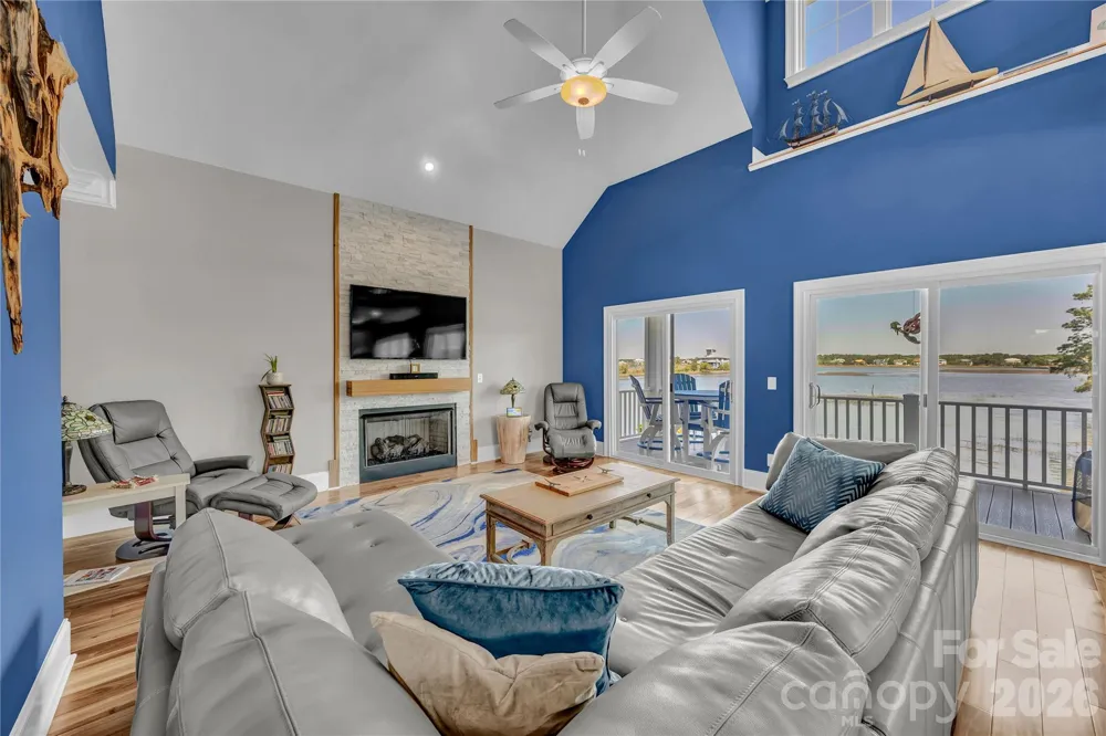 6308 E Yacht Drive Oak Island, NC 28465
