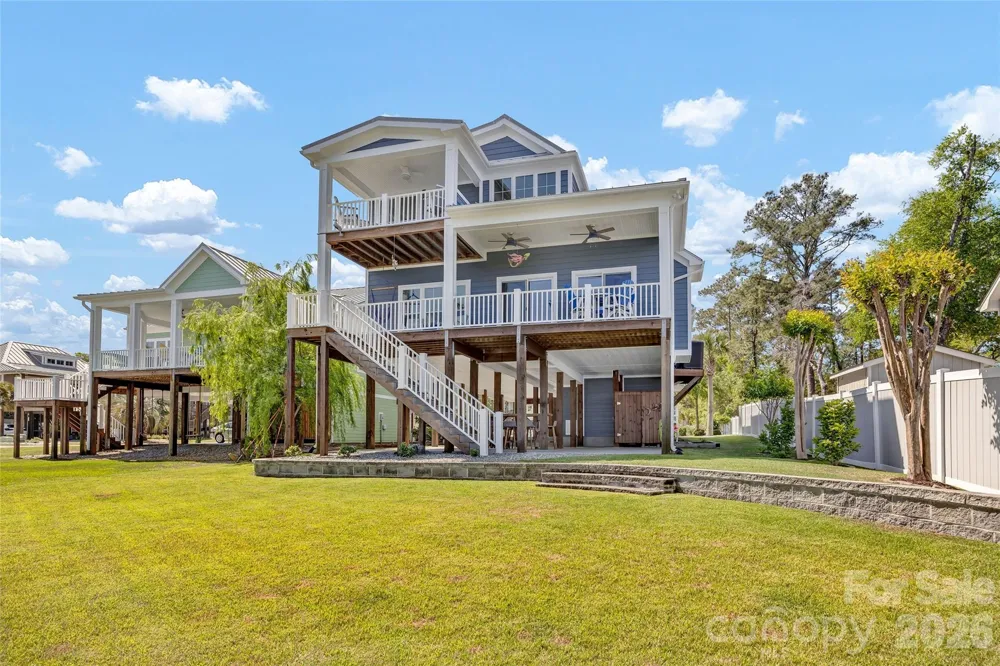 6308 E Yacht Drive Oak Island, NC 28465