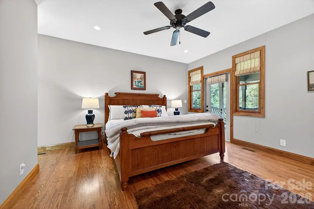 24 Triple Fairways Drive Hendersonville, NC 28739