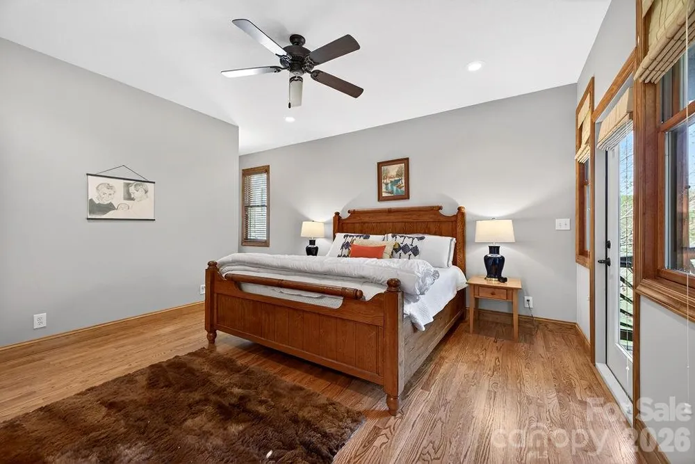 24 Triple Fairways Drive Hendersonville, NC 28739
