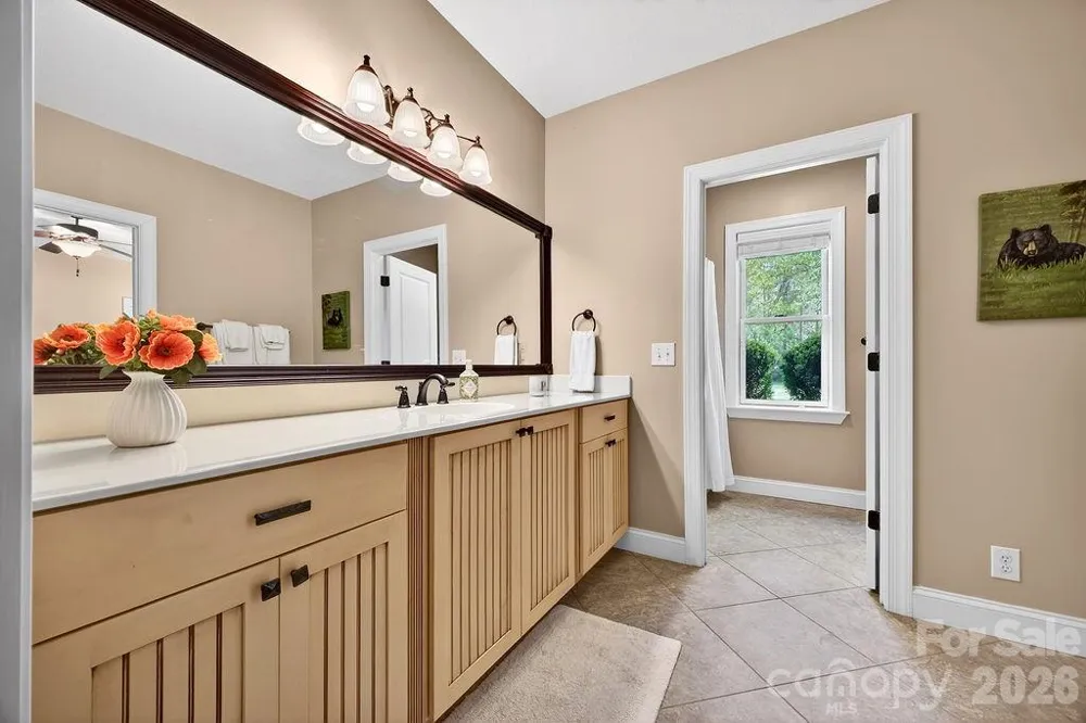24 Triple Fairways Drive Hendersonville, NC 28739