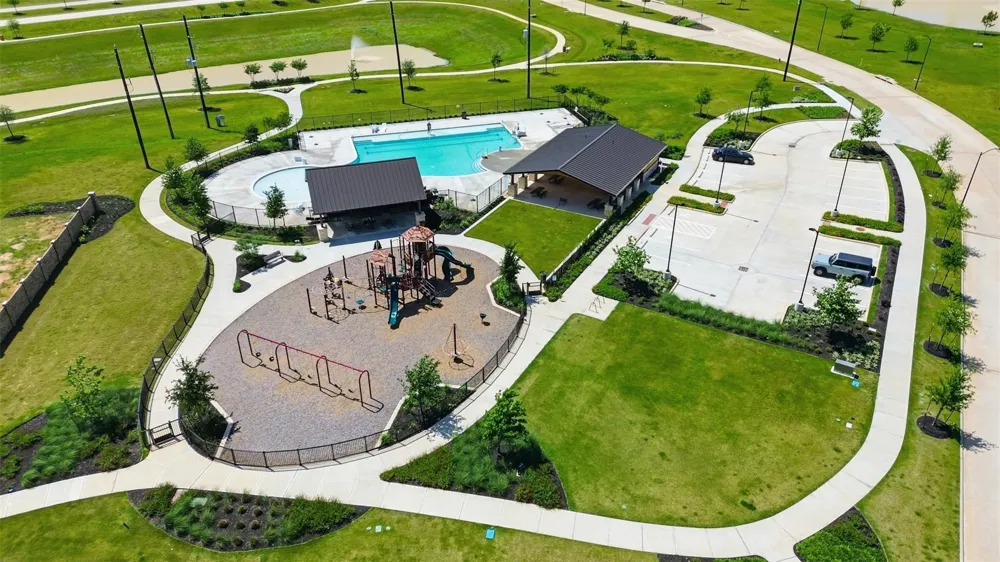 209 Bright Bluff Circle Waller, TX 77484