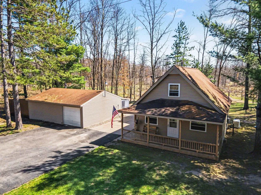 491 Big Stone Lake Orient Township, MI 48632