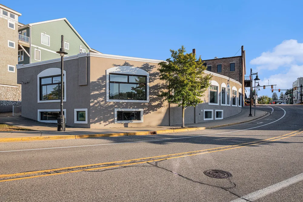 259 Kalamazoo Street #4 South Haven City, MI 49090